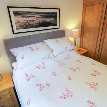 Semesterbostad Neaum Crag Ideal For A Couple Or Family With Young Children In A Woodland Setting At Skelwith Bridge Grasmere