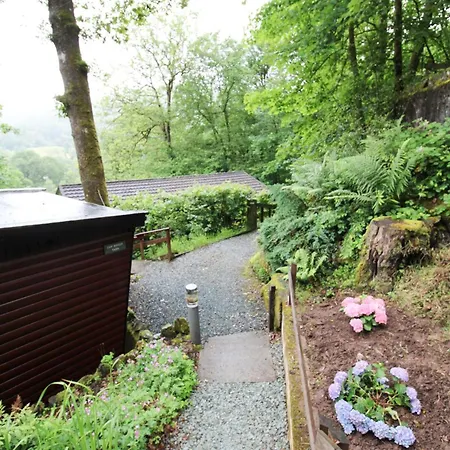 Neaum Crag Ideal For A Couple Or Family With Young Children In A Woodland Setting At Skelwith Bridge * 格拉斯米尔