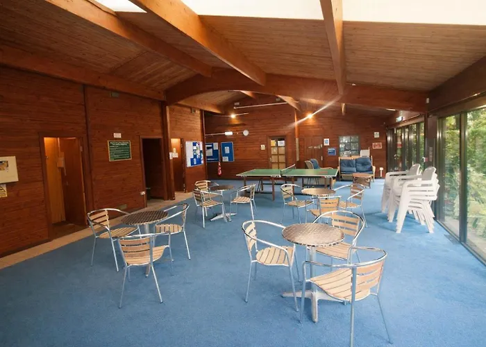 Neaum Crag Ideal For A Couple Or Family With Young Children In A Woodland Setting At Skelwith Bridge * 格拉斯米尔